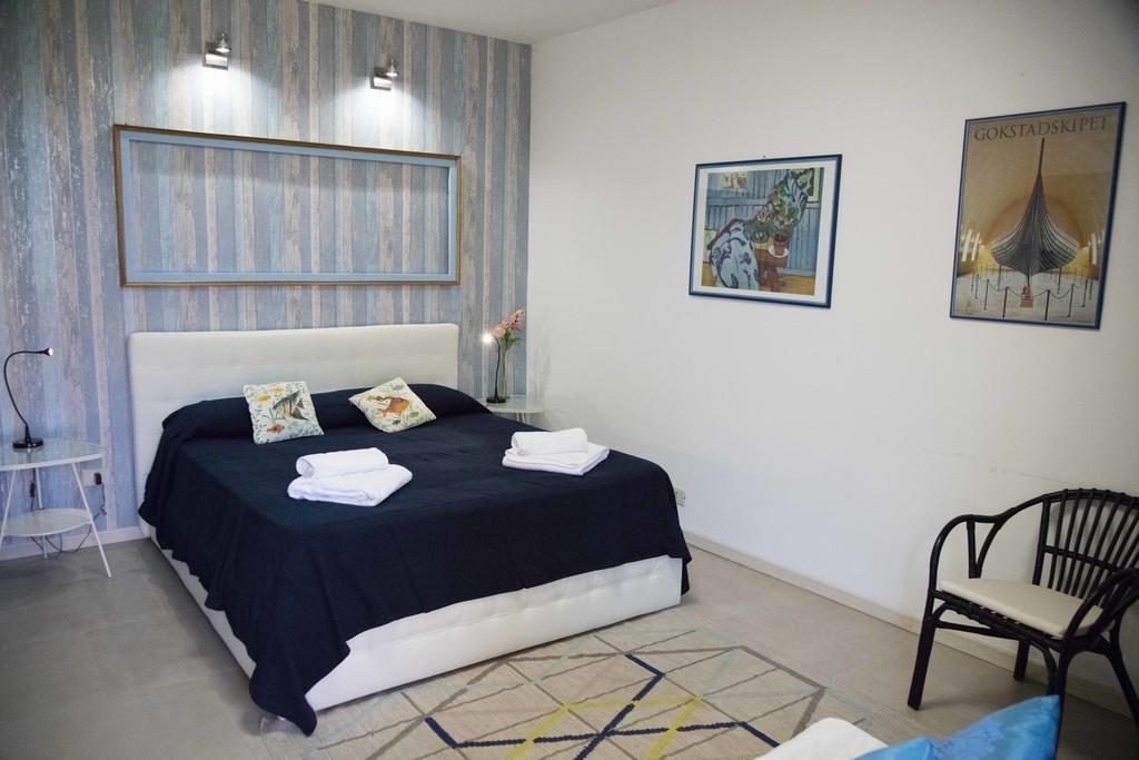 Villa Di Giorgi Apartments Чефалу Номер фото